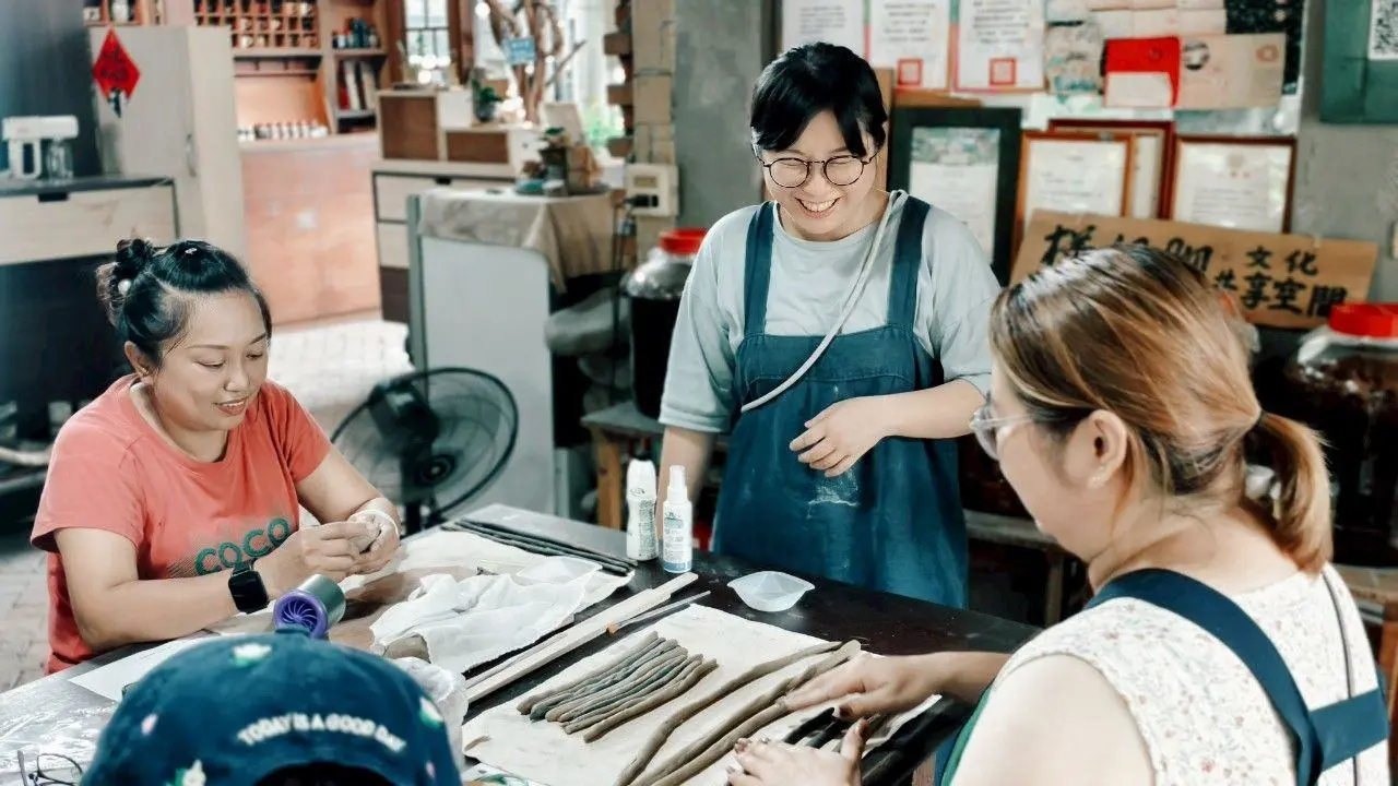 【梓辰文化】2025台灣在地故事 民眾開始創做自己的器皿並融入對六龜的意象造型或圖案